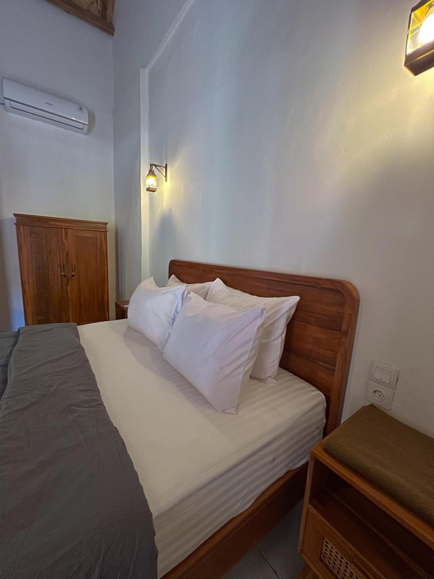 Bae Gili Inn กิลิไอร์ ภายนอก รูปภาพ