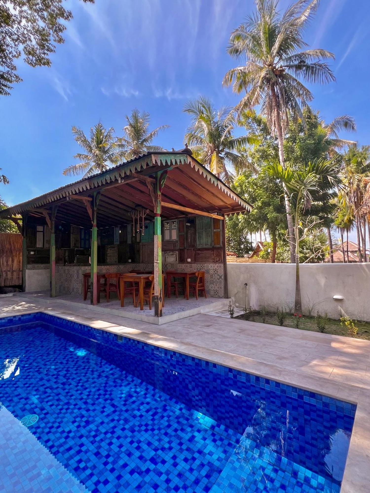Bae Gili Inn กิลิไอร์ ภายนอก รูปภาพ